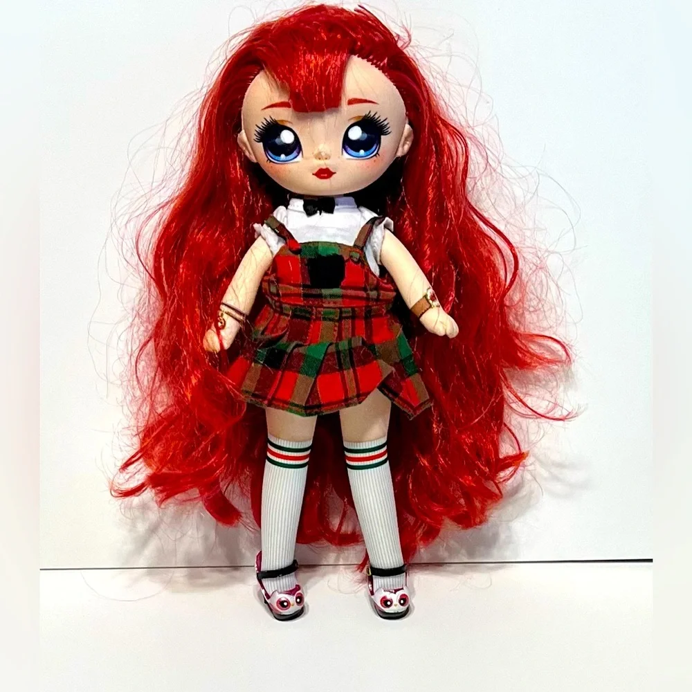 NA NA NA Teen Surprise Doll Samantha